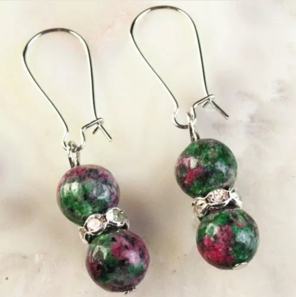 New Ruby in Fuchsite Round Ball & Rhinestone Earrings. - Picture 1 of 2